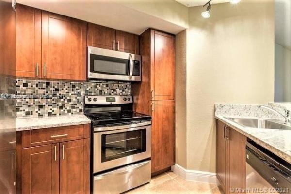 Isles At Lago Mar, 12840 Vista Isles Dr #627, Sunrise, Florida 33325, image 3