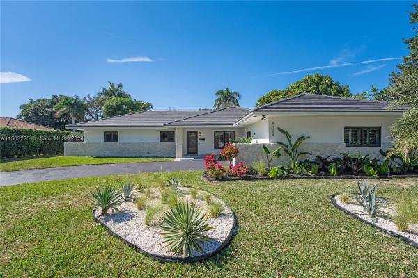Kings Creek, 8124 SW 83rd Ct, Glenvar Heights, Florida 33143, image 2