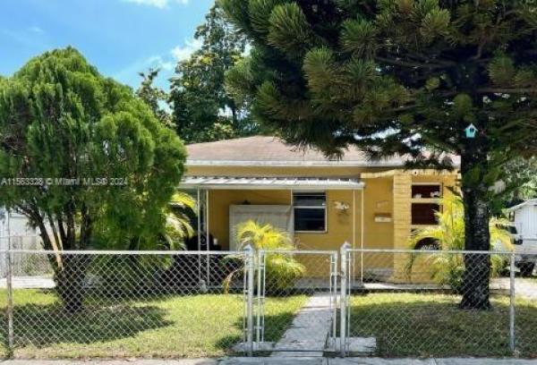 Grapeland Heights, 3450 NW 16th St, Miami, Florida 33125, image 1