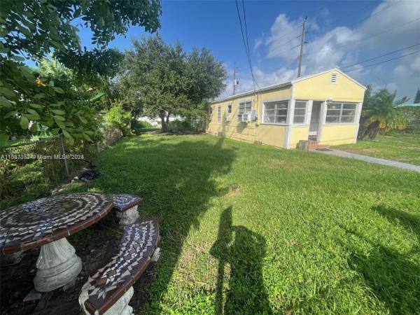 Glenwood Heights, 5378 NW 29th Ave, Brownsville, Florida 33142, image 3