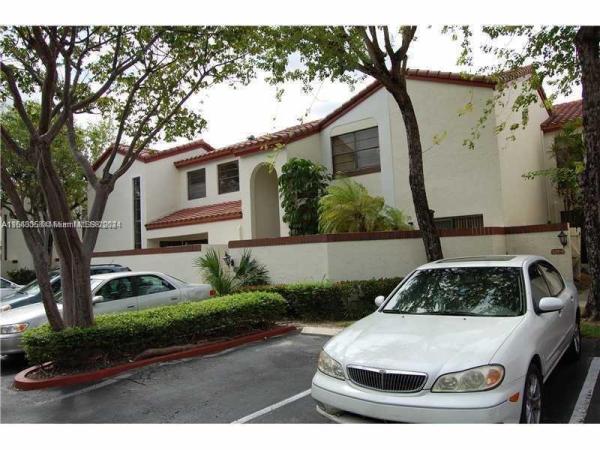 Mediterranea, 329 Ives Dairy Rd #329-03, Ives Estates, Florida 33179, image 1