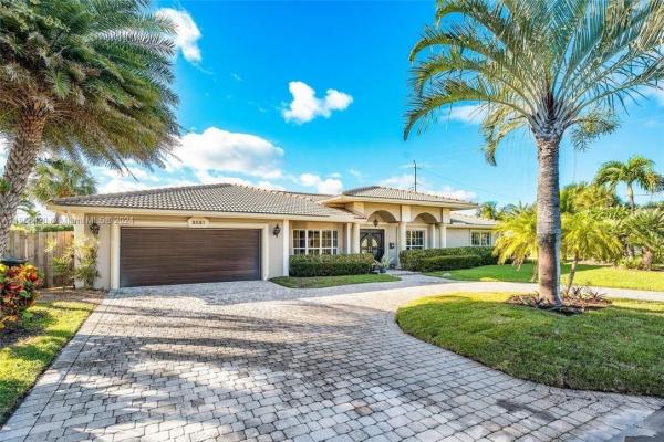 Lake Placid, 3531 NE 30th Ave, Lighthouse Point, Florida 33064, image 1