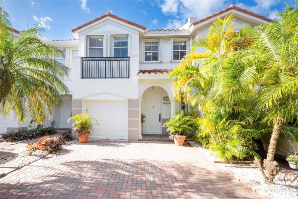 Sandcastles At Doral, 11424 NW 43rd Ter, Doral, Florida 33178, image 1