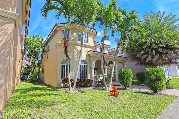 Mandarin Lakes, 14323 Sw 275th Ln, Naranja, Florida 33032, image 3