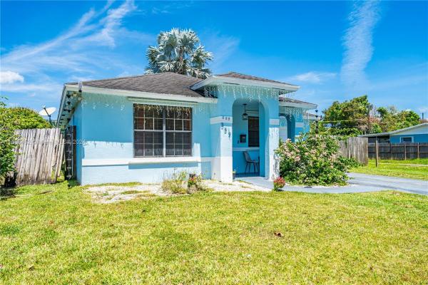 Ponce De Leon, 337 NW 14th St, Homestead, Florida 33030, image 3