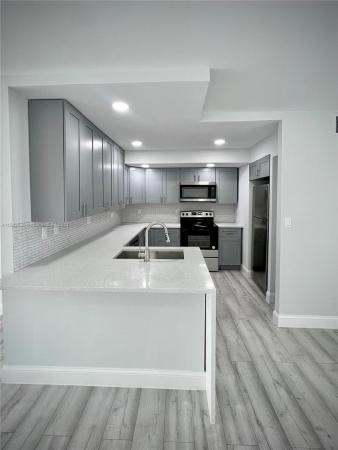 Environ 1, 7041 Environ Blvd #426, Lauderhill, Florida 33319, image 1