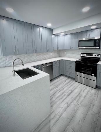Environ 1, 7041 Environ Blvd #426, Lauderhill, Florida 33319, image 2