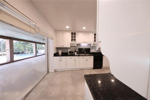 Rock Lake, 6741 SW 128th St, Pinecrest, Florida 33156, image 3