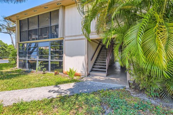 Carmel At The California Club, 807 NE 199th St #107, Ives Estates, Florida 33179, image 2