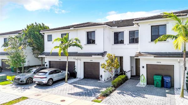 The Landings, 10888 SW 235th Ln, Kendall, Florida 33032, image 1