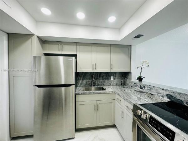 April Breeze, 1333 E Hallandale Beach Blvd #302, Hallandale Beach, Florida 33009, image 1