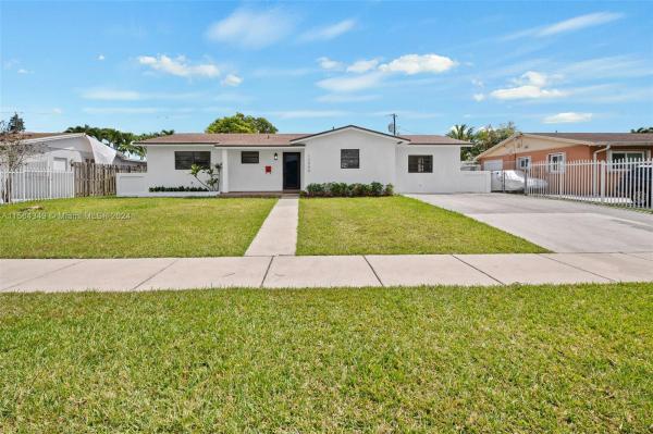 South Miami Heights Manor, 12040 SW 171st Ter, South Miami Heights, Florida 33177, image 2