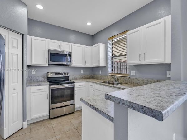 Silver Palm West, 23845 SW 118th Ave #23845, Kendall, Florida 33032, image 1