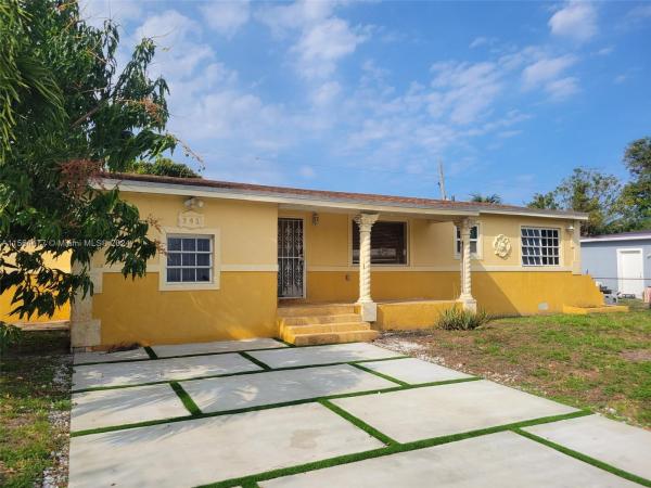 Cravero Lake Shore Estates, 941 Little River Dr, Pinewood, Florida 33150, image 1