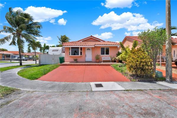 Maria Luisa Estates, 11634 NW 90th Ave, Hialeah Gardens, Florida 33018, image 1