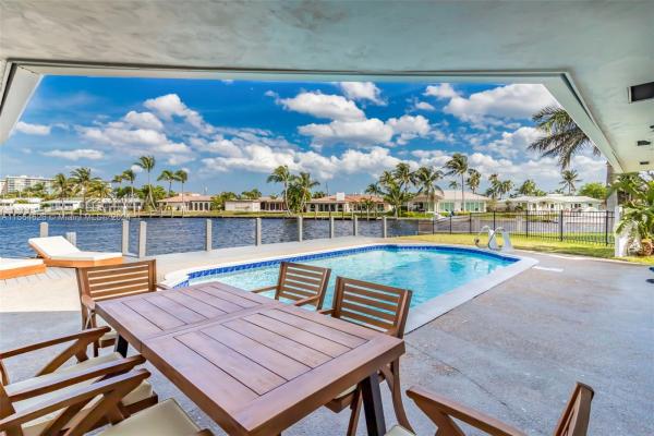 Cypress Isles Estates, 670 SE 7th Ave, Pompano Beach, Florida 33060, image 1