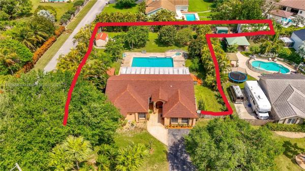Redlands, 1499 NW 17th St, Homestead, Florida 33030, image 2