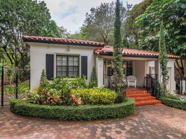 2920 Washington St, Miami, Florida 33133, image 2