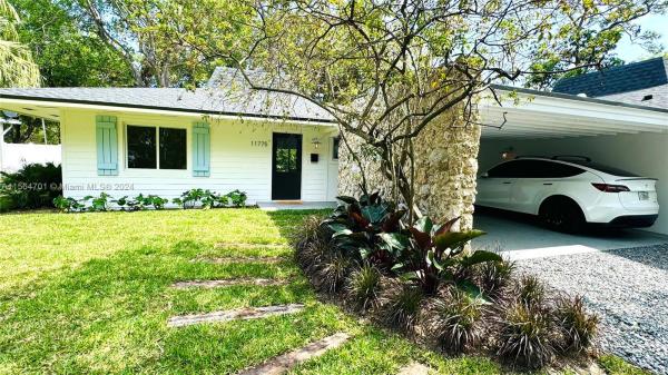 Suniland Terrace Patio Homes, 11775 SW 81st Rd, Pinecrest, Florida 33156, image 1