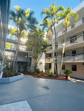 Vista Del Lago, 12219 SW 14th Ln #2405, Tamiami, Florida 33184, image 1