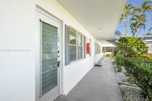 Sheffield At Century Village, 149 Sheffield G, West Palm Beach, Florida 33417, image 3