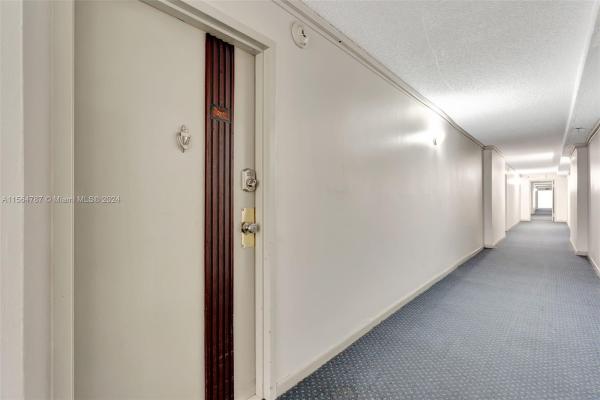 Plaza Of The Americas, 17021 N Bay Rd #205, Sunny Isles Beach, Florida 33160, image 3