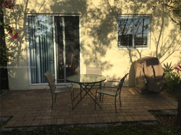 Sierra Bay, 3244 Mirella Dr, Riviera Beach, Florida 33404, image 3