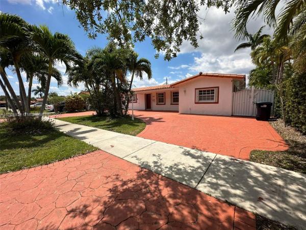 Sunrise Manor, 3010 SW 77th Pl, Westchester, Florida 33155, image 3