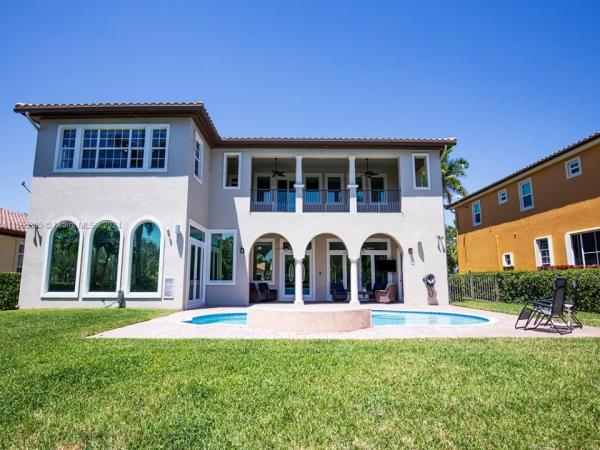 Edgewood At Heron Bay, 12130 NW 71st St, Parkland, Florida 33076, image 2