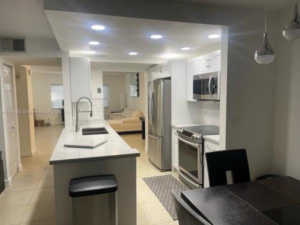 Saddle Up, 5050 S University Dr #5050, Davie, Florida 33328, image 1