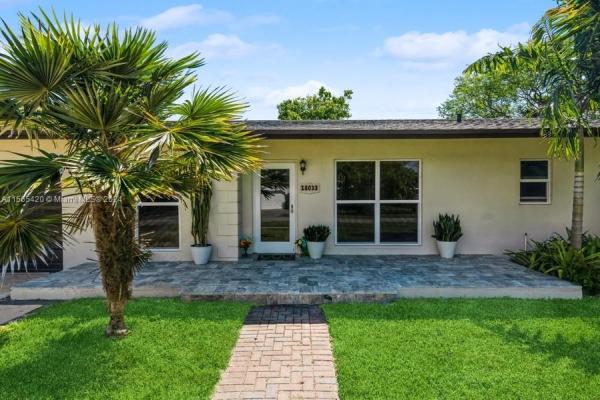Bel Aire, 18033 SW 89th Pl, Palmetto Bay, Florida 33157, image 1