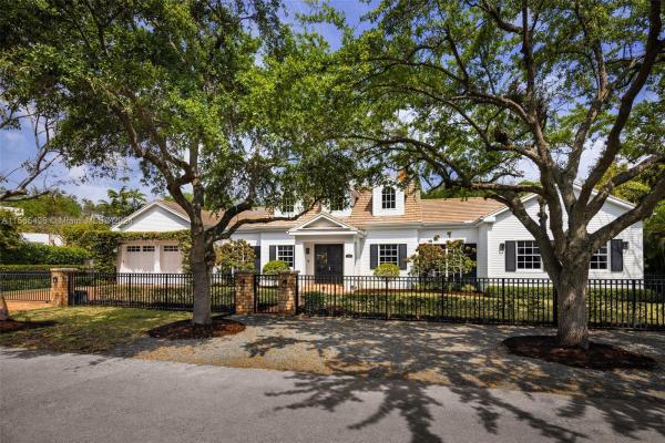 Palm Miami Heights, 5991 SW 81st St, South Miami, Florida 33143, image 3