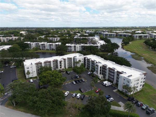Pine Island Ridge, 9311 Orange Grove Dr #314, Davie, Florida 33324, image 3
