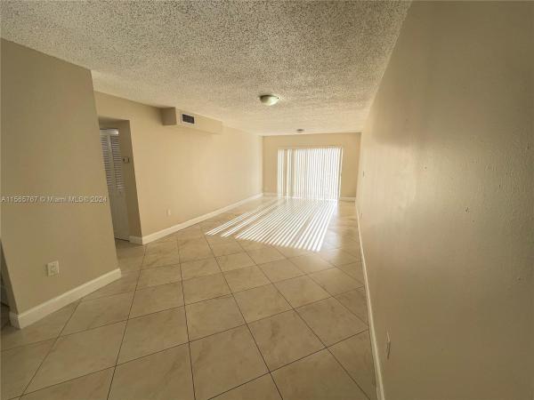 Sunset Palms East, 9441 SW 76th St #V22, Sunset, Florida 33173, image 2