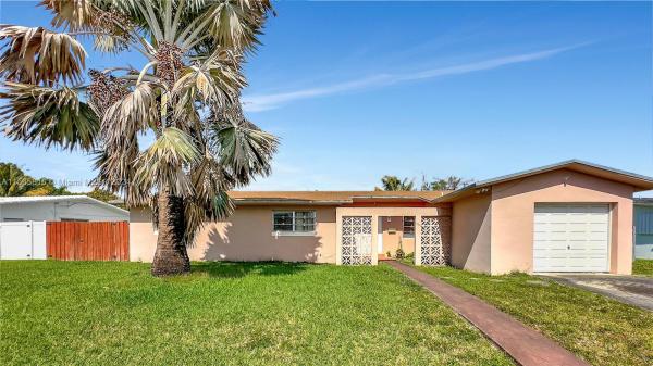 Fairway Lake South, 16232 SW 107th Ct, Palmetto Estates, Florida 33157, image 1