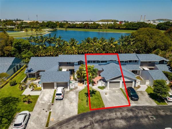The Townhomes Of Doral Oaks, 9905 NW 52nd Ln, Doral, Florida 33178, image 1