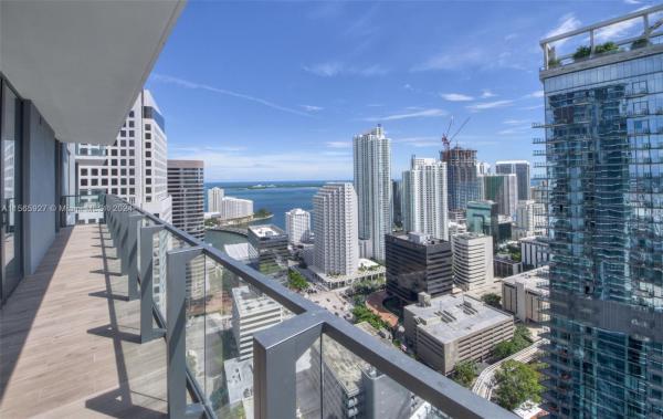 Reach Brickell City Centre, 68 SE 6th St #3302, Miami, Florida 33131, image 2