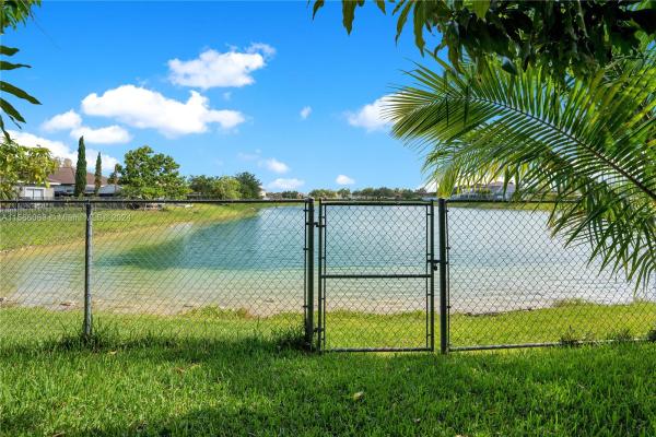 Silver Palm Lake, 10804 SW 229th St, Princeton, Florida 33170, image 3