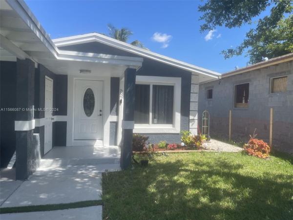 Liberia, 2339 Douglas St, Hollywood, Florida 33020, image 3
