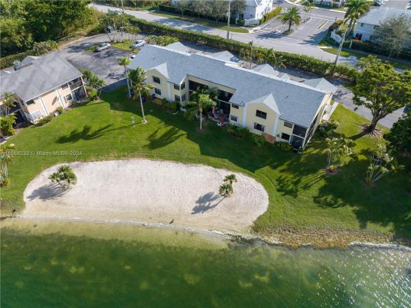Lakeshore, 999 Hamilton Dr #999B, Homestead, Florida 33034, image 3