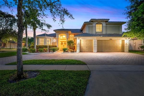 Serenity Bay, 1824 NW 139th Ter, Pembroke Pines, Florida 33028, image 1