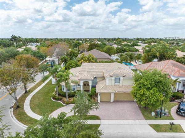 Serenity Bay, 1824 NW 139th Ter, Pembroke Pines, Florida 33028, image 2