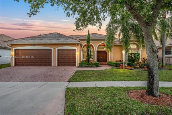 Serenity Bay, 1872 NW 139th Ave, Pembroke Pines, Florida 33028, image 1