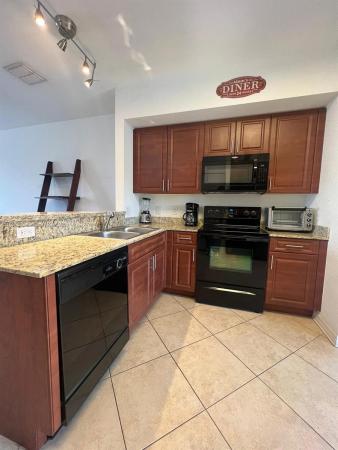 Highland Park Village, 111 NW 2nd Ave #6, Hallandale Beach, Florida 33009, image 1
