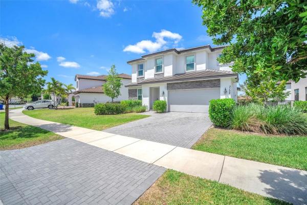 BellaSera, 3106 Streng Ln, Royal Palm Beach, Florida 33411, image 3