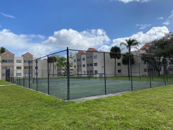 Mirassou, 6045 NW 186th St #303, Hialeah, Florida 33015, image 2