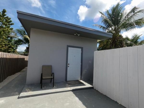 Coral Villas, 3135 SW 64th Ave, Tamiami, Florida 33155, image 1