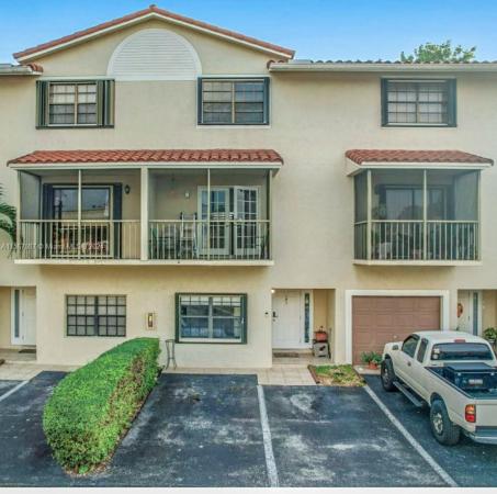 Banyan Tree, 9846 Hammocks Blvd #105, The Hammocks, Florida 33196, image 1