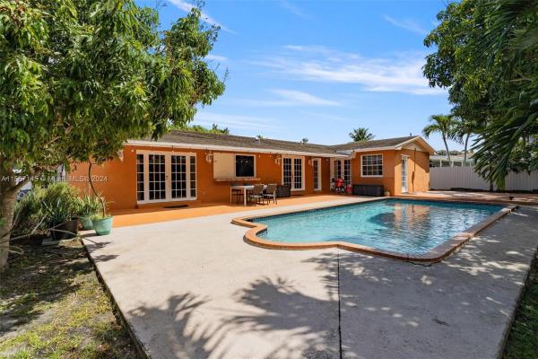 Saga Bay, 8020 SW 196th Ter, Cutler Bay, Florida 33189, image 3