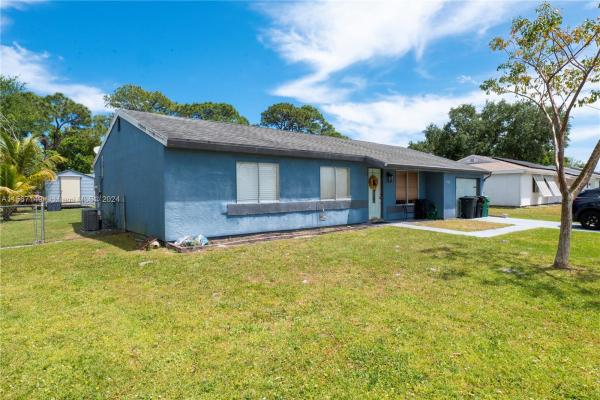 Lyngate, 2037 SE Triumph Rd, Port St. Lucie, Florida 34952, image 1